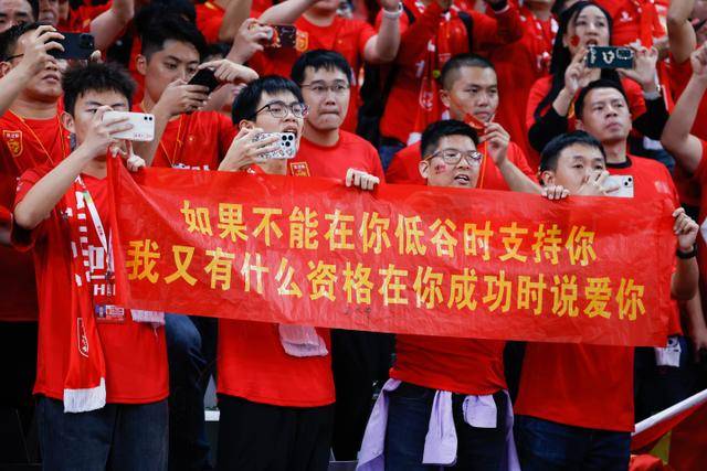 埃弗拉：我的曼联梦想签约是奥斯梅恩，球队需要这样的前锋